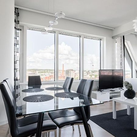 Stunning Views 11Th Floor 2Br Home With Sauna - Hosted By 2Ndhomes 坦佩雷 外观 照片