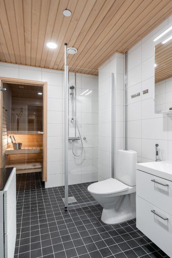 Stunning Views 11Th Floor 2Br Home With Sauna - Hosted By 2Ndhomes 坦佩雷 外观 照片
